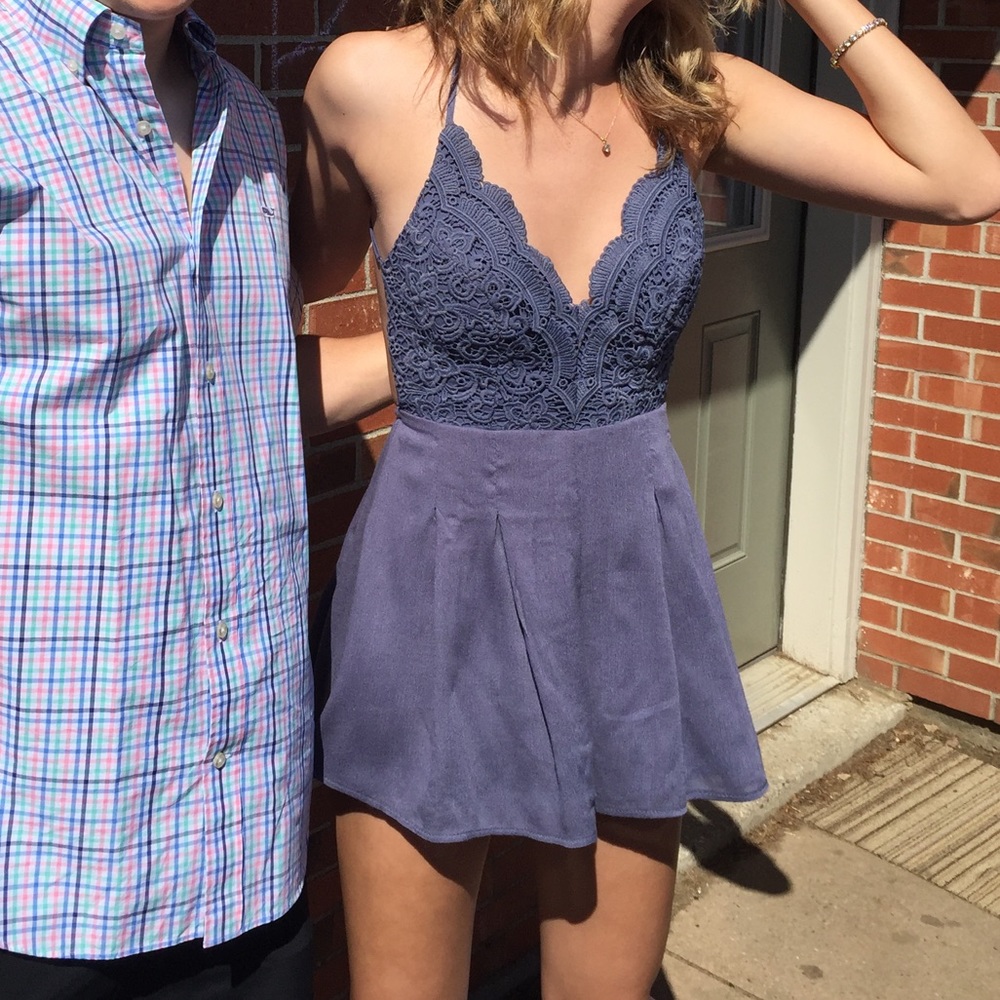LULU’S ROMPER WITH OPEN BACK